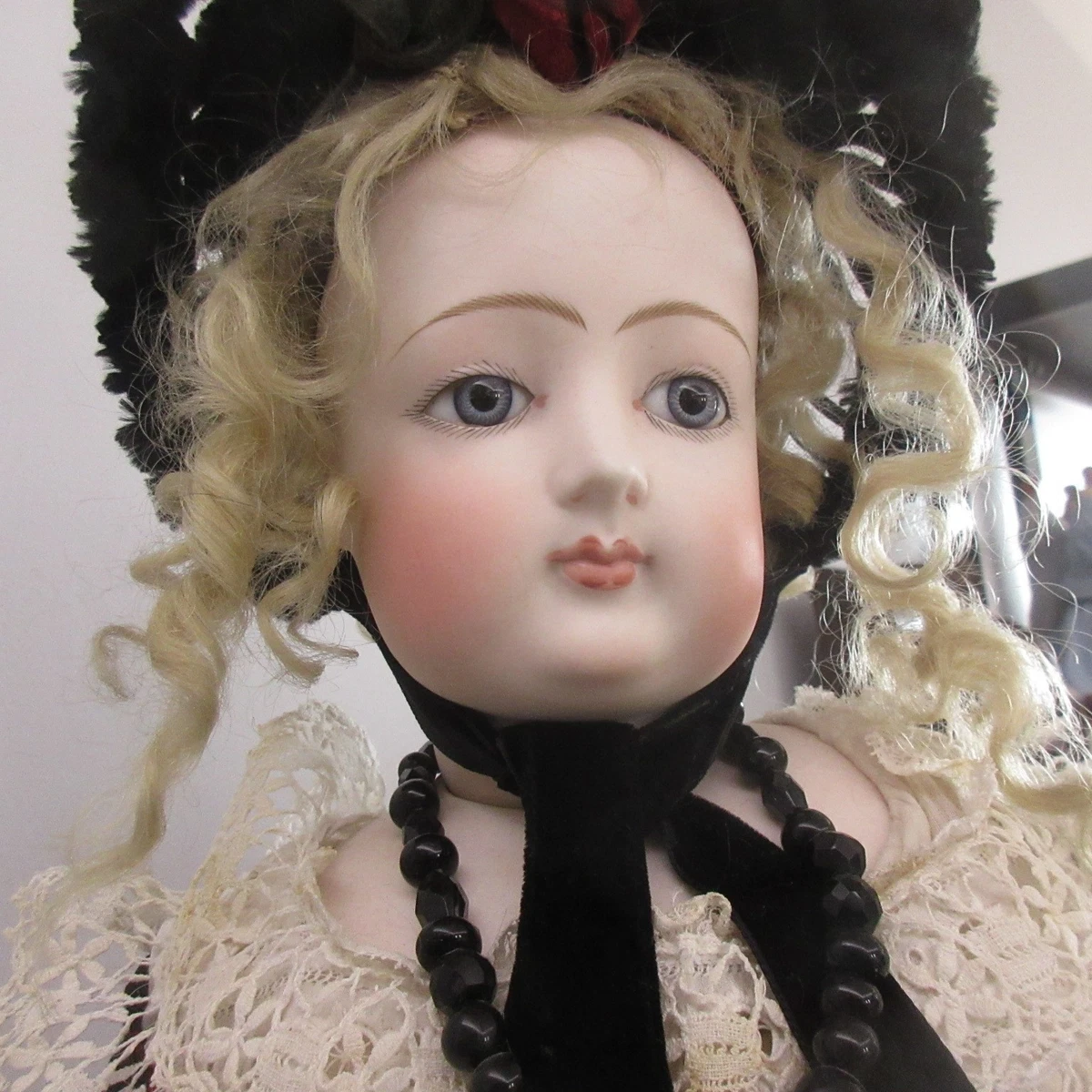 Poupée Ancienne Parisienne Jumeau – 30 Cm – Fabrication Française (Années 1800)