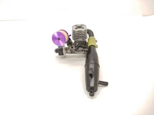 Duratrax DTX 18 .18 Nitro Engine Complete w/ Exhaust pipe & Carb - Good Compress