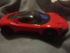Hot Wheels MASERATI MC20 
