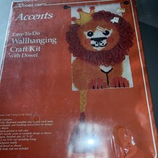 VINTAGE VOGART CRAFTS WALLHANGING CRAFTS KIT KING OF THE JUNGLE LION NIB