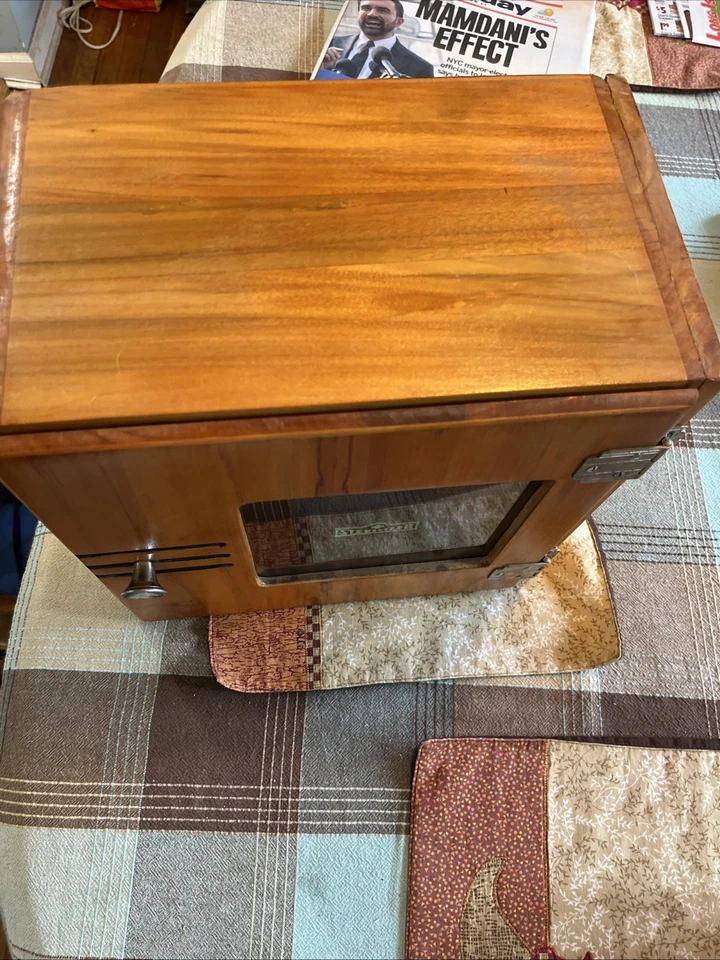 Antique Sterilizer Cabinet  12 1/2" X 8" X 12 1/2" - Image 3 of 4