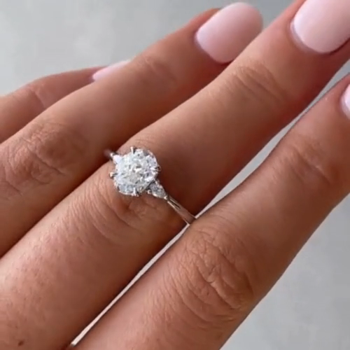 Diamond Engagement Ring IGI or GIA Natural Oval 1.70 Ct 18k Yellow Gold 5 6 7 8 - Video 1 of 1