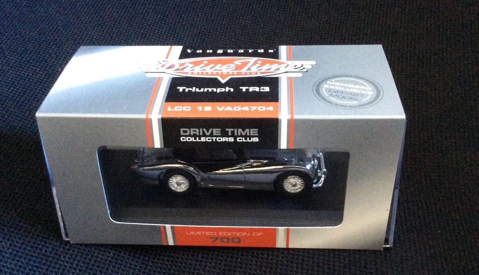 No. 23 of 700 - CORGI LLEDO 1:43 - VANGUARDS TRIUMPH TR3 CHROME VA04704 LCC19 - Image 2 of 2