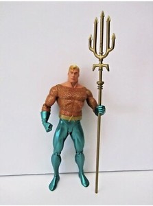 dc direct aquaman
