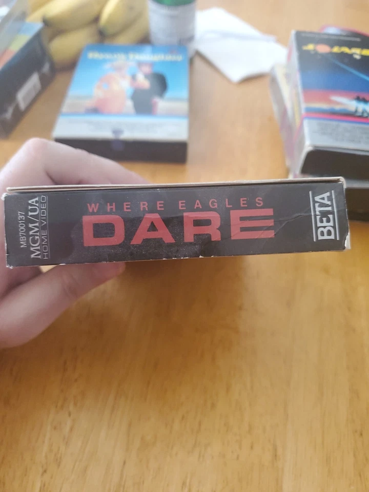 Where Eagles Dare 1968 BETA tape Betamax NOT VHS Clint Eastwood Big Box Foto 3 de 4
