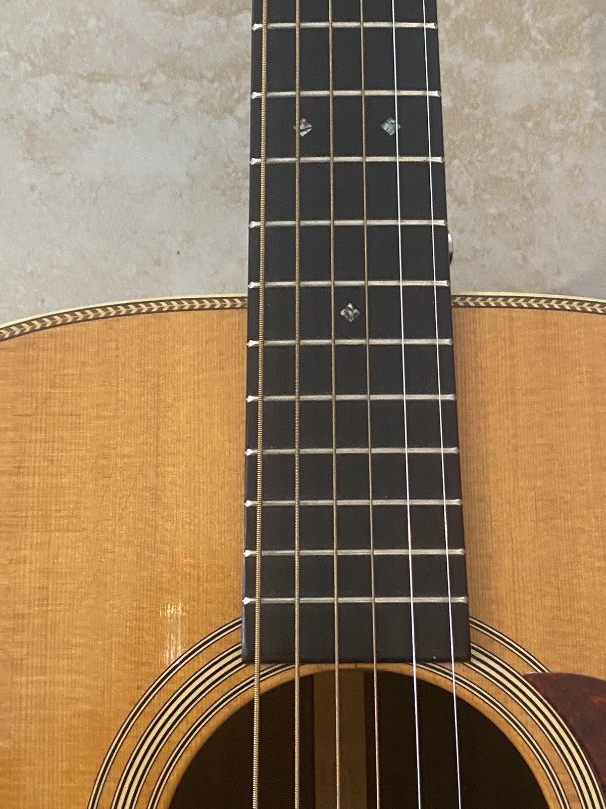 1997 MARTIN HD28 VR Acoustic Dreadnought GUITAR w/ Hardshell Case