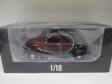 CITROEN 2CV / 2CV6 CHARLESTON Bordeaux Noir par IXO ALTAYA PRESSE au 1/18