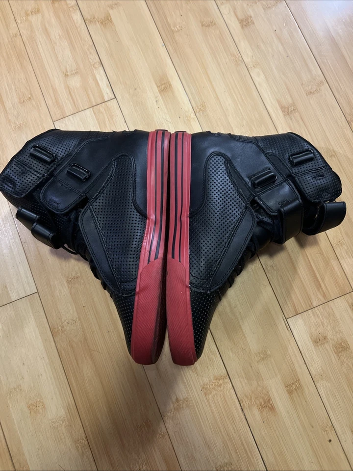 Supra TK Society Black Perf Foto 3 de 4