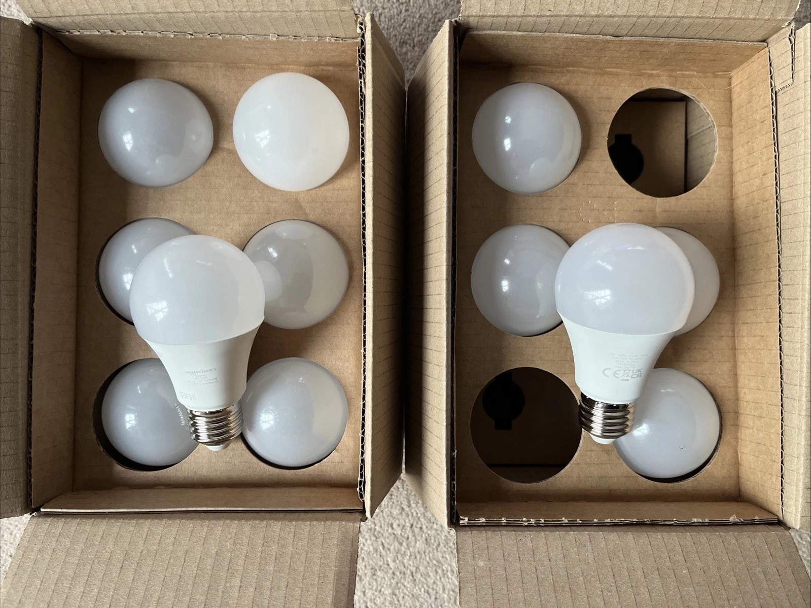 12 x 10W LED Bulbs. Cool White. E27 Fitment. 10W Replaces 75W New Boxed Free P&P