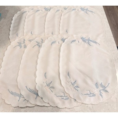Set of 8 Vintage Blue Embroidered Floral Bird Scalloped Linen Placemats 18x12.5