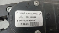 A4543000304 184550 gaspedal SMART FORFOUR CDI 2004