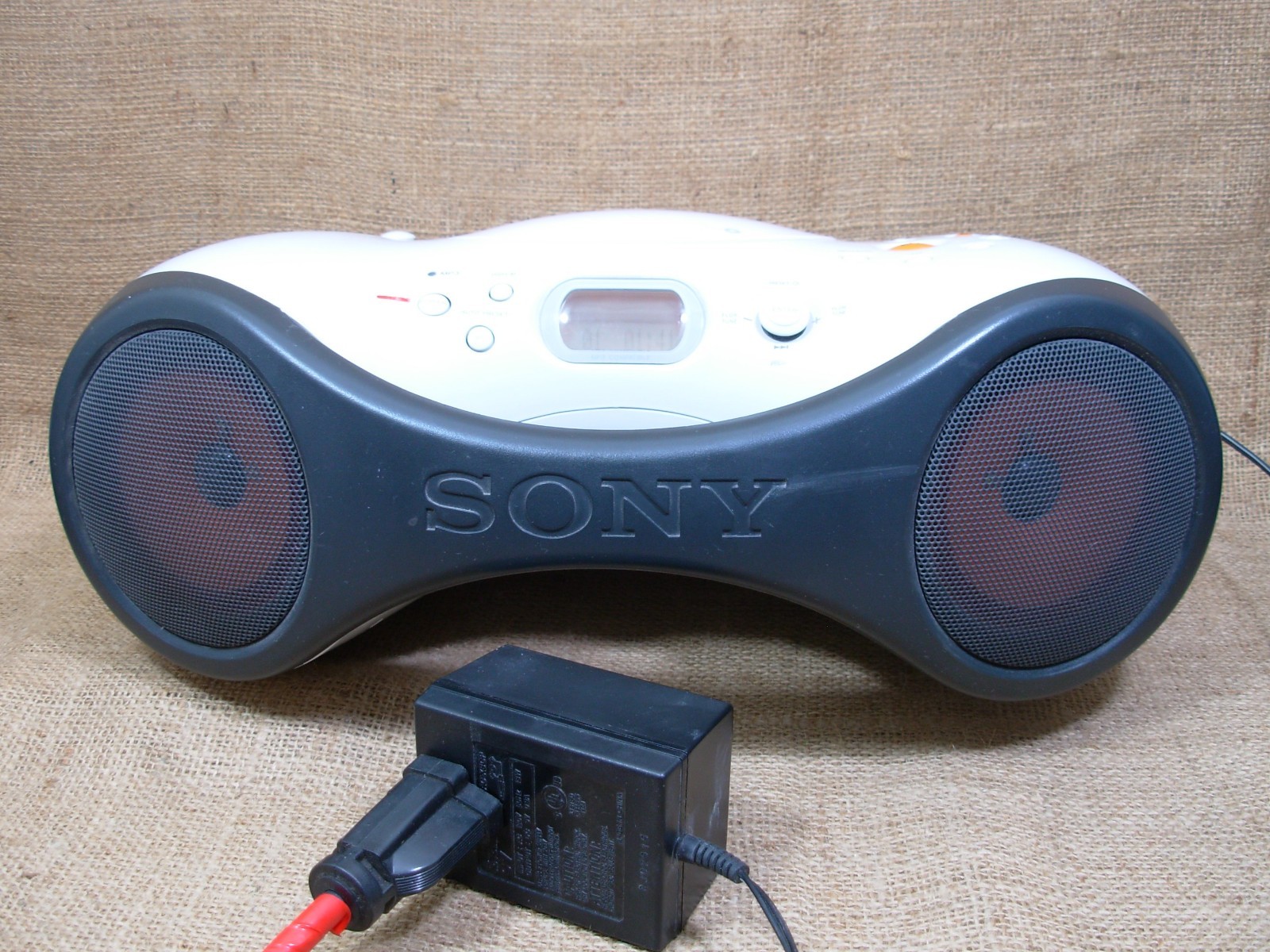 Sony Boombox S2 Sports ZS-X3CP CD/Radio Tested with factory Power Adapter
