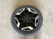 24 25 26 Kia Seltos 18x7.5 Inch Wheel Rim Wtire 1694 Oem 3