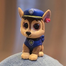 2017 Spin Master TY Beanie Boo Paw Patrol Chase Fuzzy PVC Mini Tiny Dog Figure
