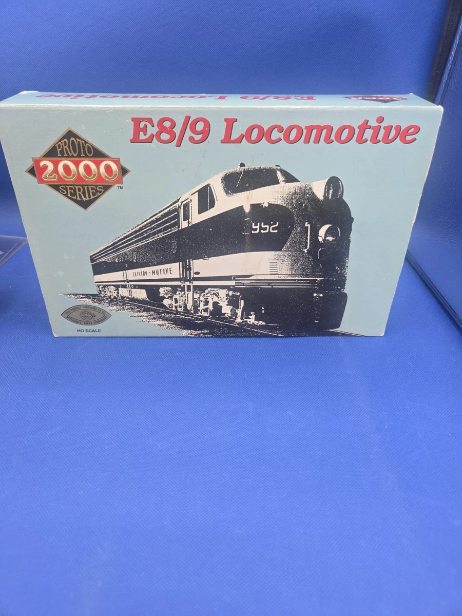 Life-Like Union Pacific Railroad HO Diesel Locomotive Model