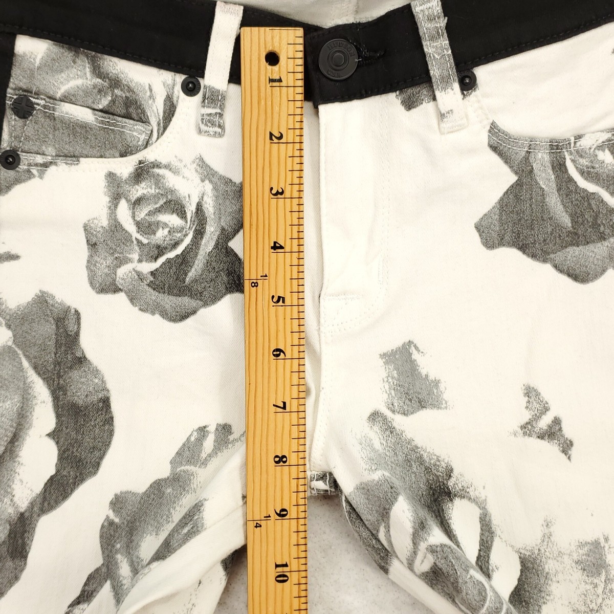 【SALE】フランソワーズ ジーンズ Hudson Jeans Womens 26 Black White Rose Floral Leeloo Super