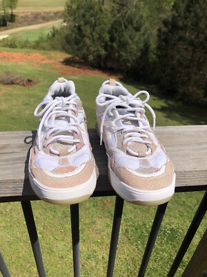 VANS Ultra Cush Waffle Cup Sneaker Size 7 | eBay