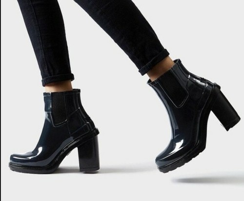 HUNTER Chelsea Ankle Boots with Block 