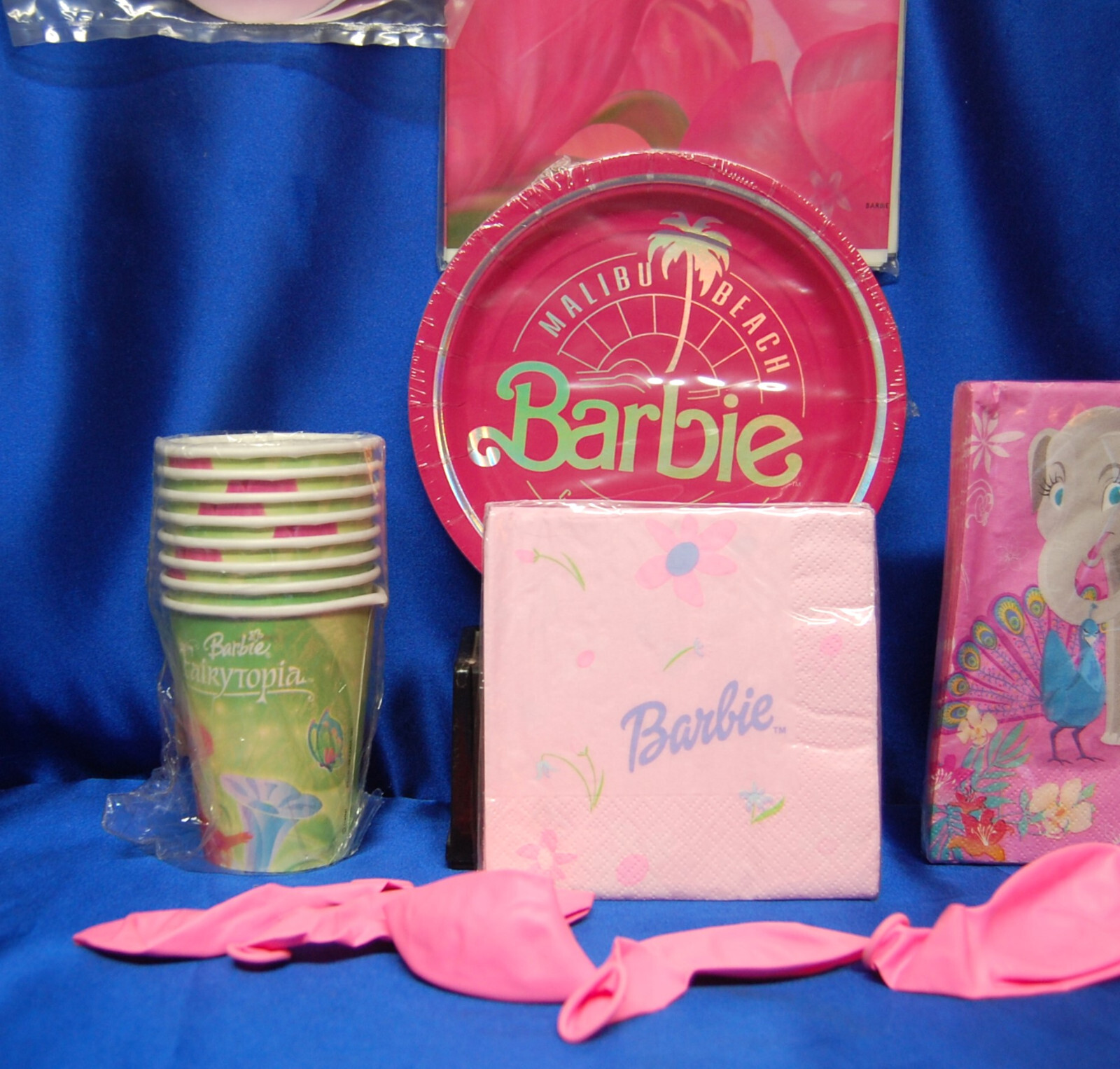 Barbie Set Fairytopia  # 9 Tablecover Cups Banner  Napkins Loot Bags Stickers