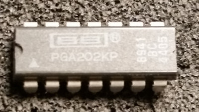 PGA202 KP Burr Brown 1 Stück Instrumentation Amplifier DIP14 aus Sammlung neu