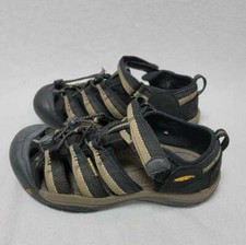 Keen Boys Newport H2 Sport Sandals Black Bungee Lace Up Hook Loop 5