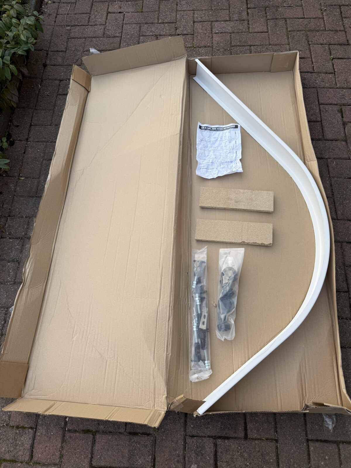 Iflo Shower Tray 1200mm Offset Quad Panel And Leg Pack 719375 RRP £153