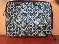 Women's Retired Multi Blue Color Tablet Cover Vera Bradley Approx 14" Wide