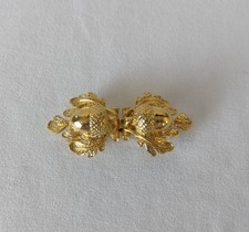 Vintage 1975 Mimi di N Gold-Tone Acorn Oak Leaf Belt Buckle