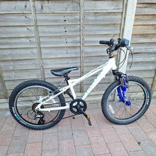 Carrera Luna 20”wheels 12”Aluminium Frame 7 Gears Front Suspension.