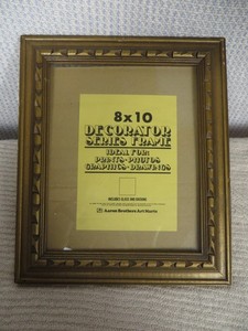 tobacco sydney frame with mat by aaron brothers Who used for picture framing? JOHN BAEDER Vintage Bungalo B