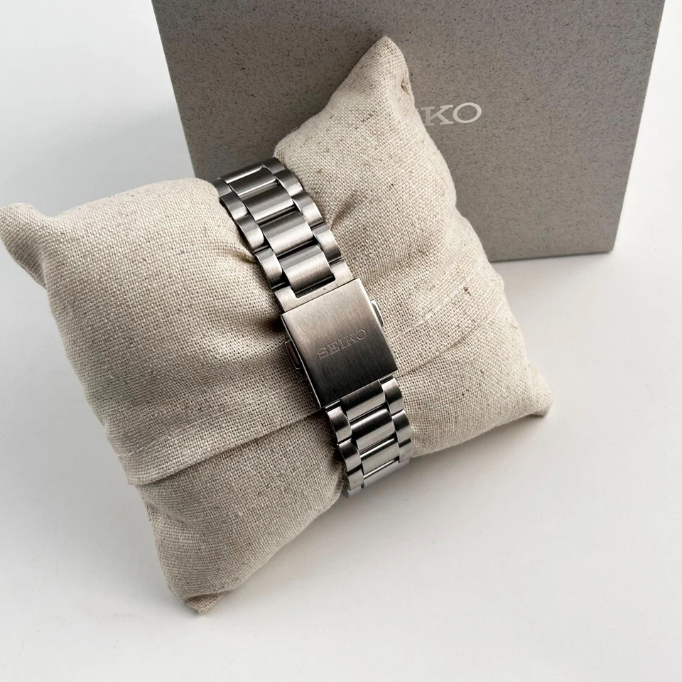 Nuevo reloj cronógrafo solar para hombre Seiko Prospex Speedtimer SSC911 esfera plateada Foto 4 de 4