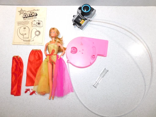 Barbie:  VINTAGE 1977 FASHION PHOTO BARBIE Doll w/Stand Camera & Instructions!