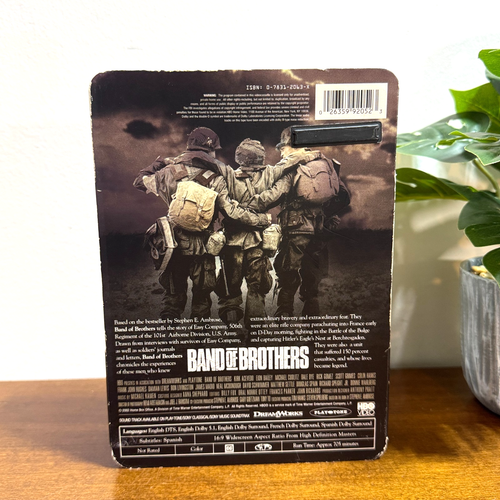 Band of Brothers DVD 2002 6-Disc Set in Metal Case 705 Minutes - Picture 2 of 4