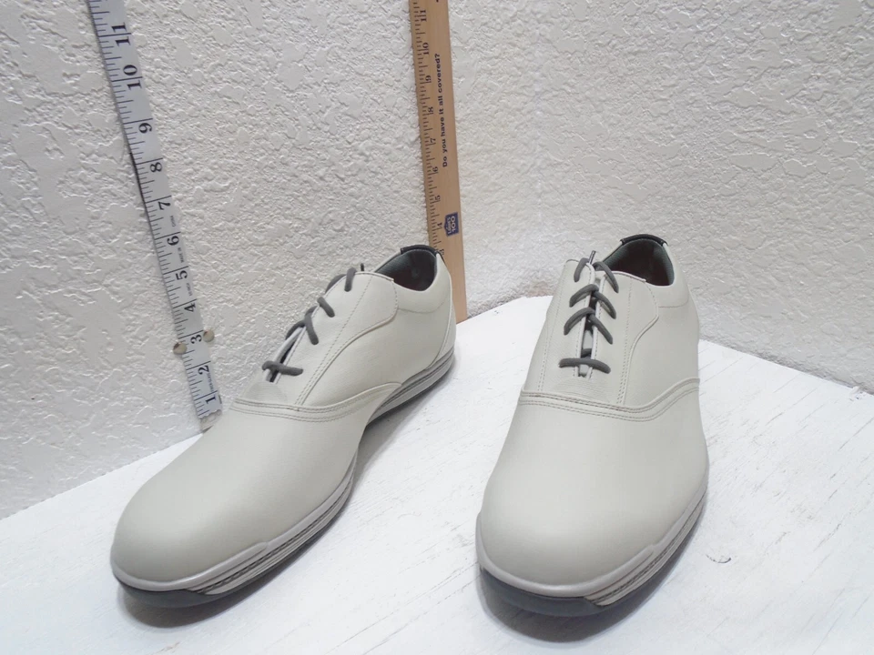 ¡NUEVO! Zapatos de Golf FootJoy Talla 14M y Nuevo Accesorio de Golf FootJoy Foto 3 de 4
