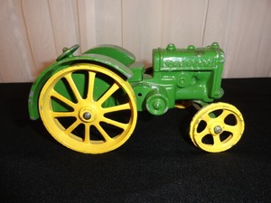 vintage john deere toy tractors