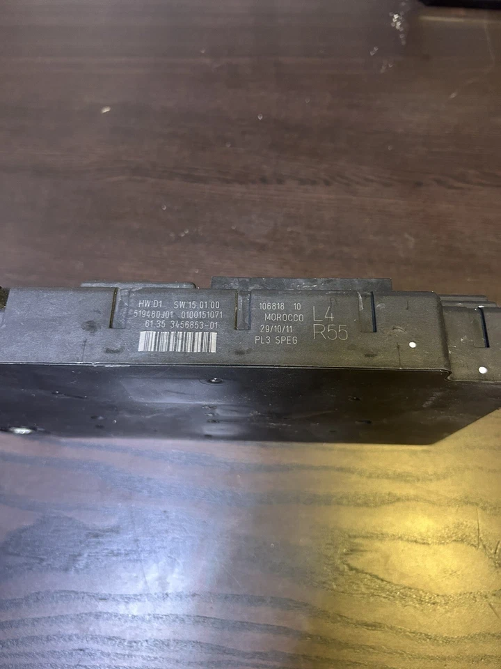 Módulo de caja de fusibles de relé de reposapiés interior Mini Cooper 07-13 9811672 Foto 3 de 4