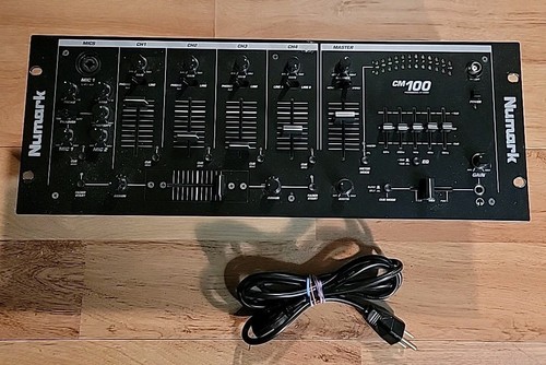 Numark CM 100 Professional 19" Mixer Audio Equipment Piece~Tested - Picture 1 of 8