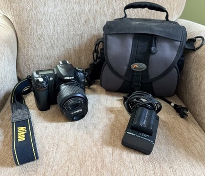 Nikon D50 Digital Camera Bundle AF-S 18-55mm Variable Focus Lens, Bag, 2G SDCard