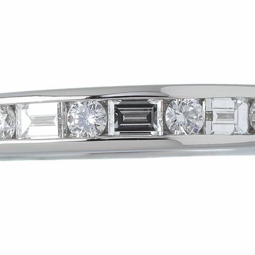 Tiffany Co Channel Settings Diamond Ring PT950 Size(US) 5 Women Jewelry #00413 - Picture 3 of 9