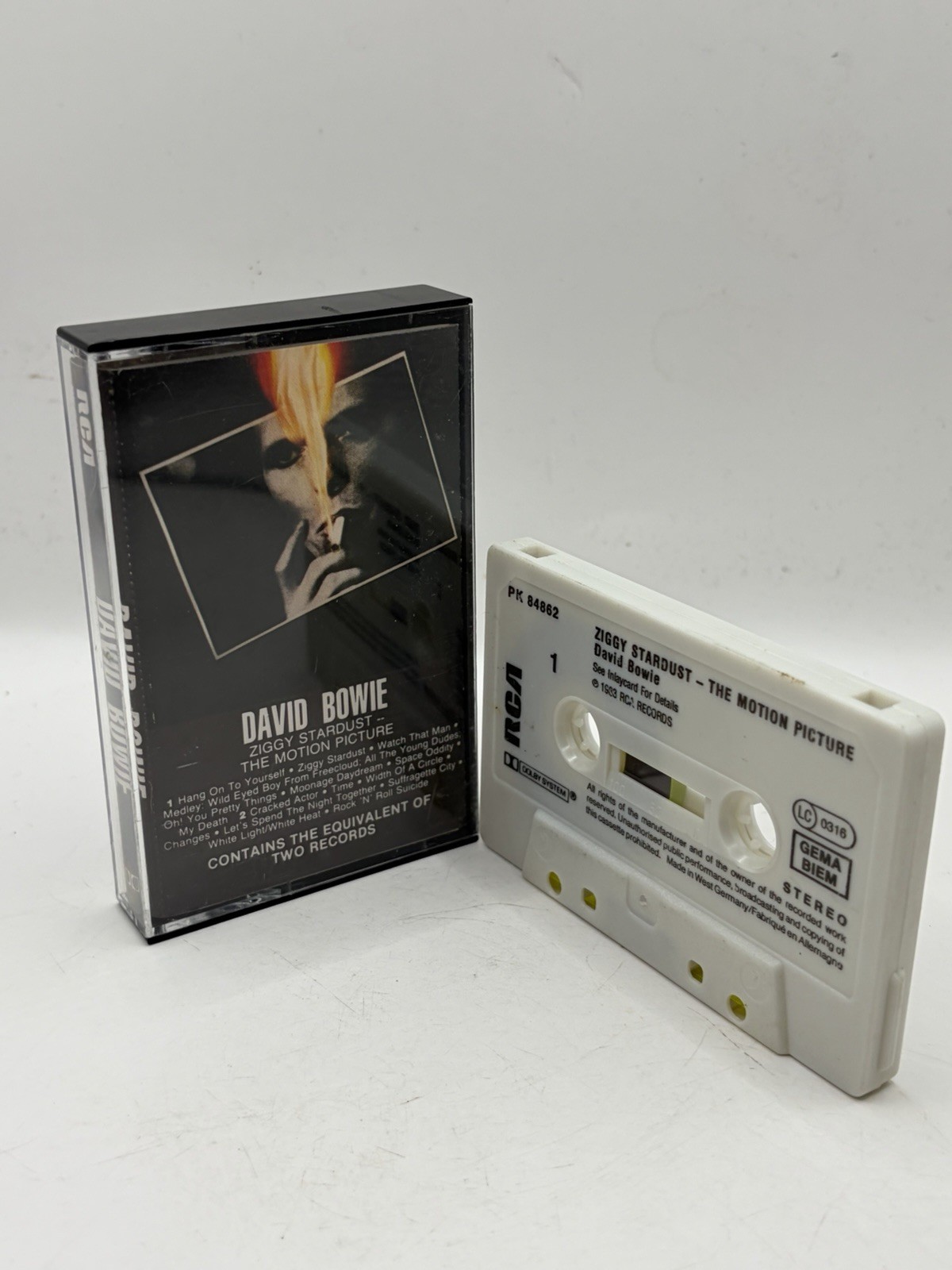 David Bowie Ziggy Stardust The Motion Picture Cassette Tape 1983  RCA Album OST
