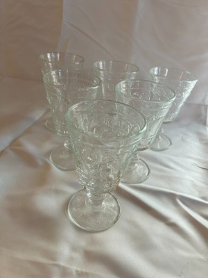 La Rochere VERSAILLES SET of 6 Pressed Glass 7 oz Wine Glasses Shell France