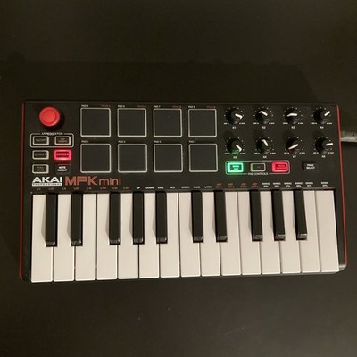 Akai MPK Mini MK3 25 Key Electronic Keyboard - Black/Red/White USB