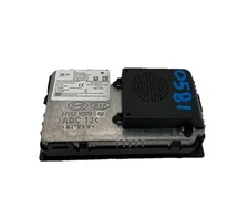 2021 HYUNDAI ELANTRA CENTER WIRELESS CHARGER 95560AA100 OEM