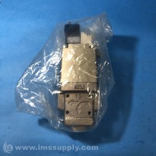 SMC VNH211A-15A-5DZ-B High Pressure Coolant Valve 2237