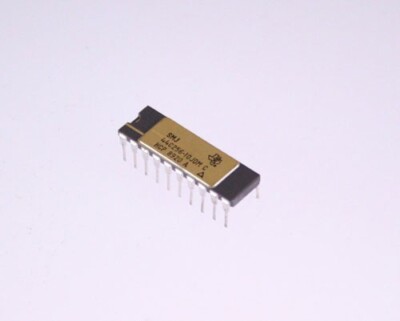 1-pc. SMJ44C256-10JDM Intel 20-Pin Ceramic Dip Device