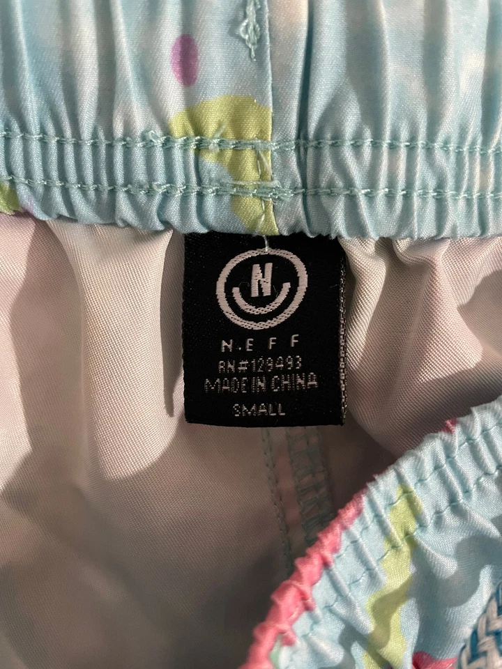 Neff Shorts Mens Size Small Swim Trunks Retro Pastel Tie Dye AOP Rare - Image 3 of 4