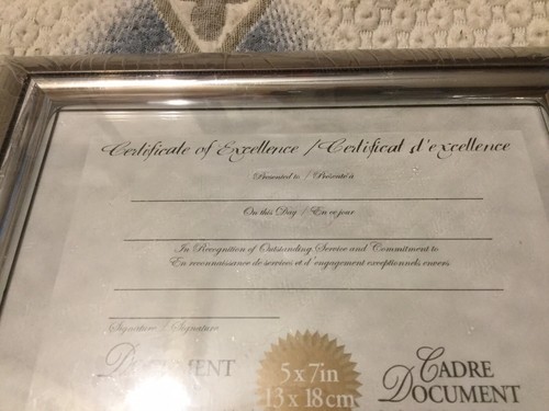 Brand New! 5 X7 DOCUMENT and/or PIC FRAME. - Picture 5 of 8