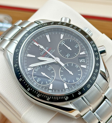 OMEGA SPEEDMASTER DATE - 323.30.40.40.06.001 - FULLSET - 2016