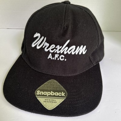 Wrexham AFC Club Crest ''Script'' Flat Peak Black Snapback Hat EUC Beechfield NWT