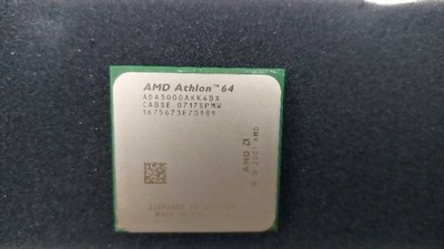 AMD Athlon 64 3000+ Prozessor ADA3000AKK4BX CPU, 2,0GHz - Sockel 754, TRAY, TOP
